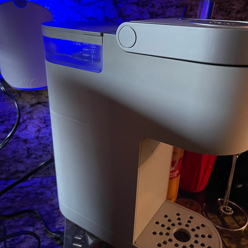 Keurig K Mini - Picture 3 of 6